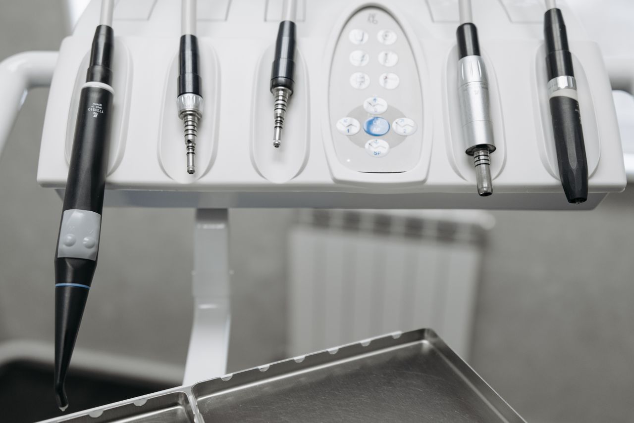 instrumental dentista