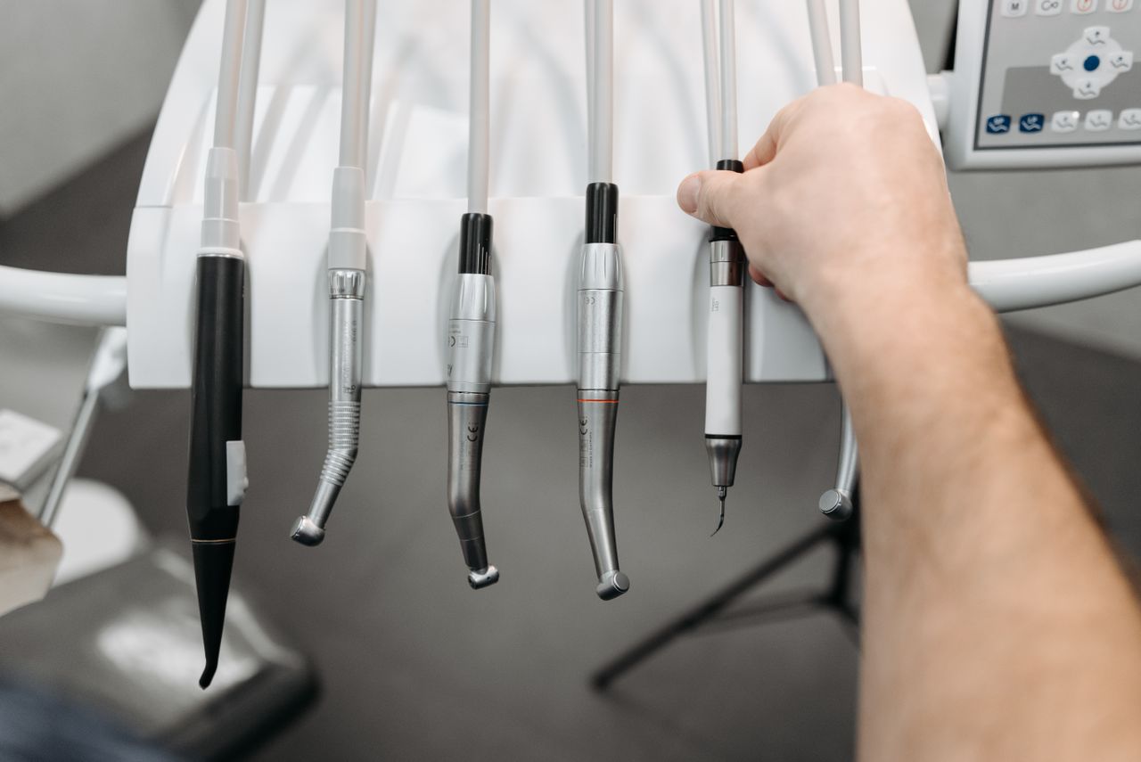 instrumental dentista